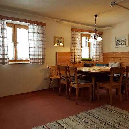 Gasthof Skihutte Zams