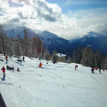 察姆斯滑雪旅馆 赞姆斯