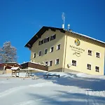 Πανσιόν Skihuette *